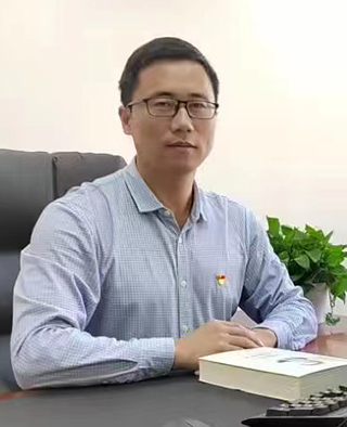 合肥一六八陶冲湖中学党支部副书记-潘国强